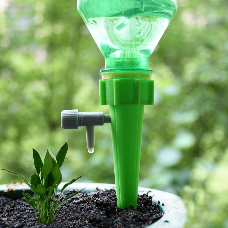 Automatic Plant Watering Spikes Drip Kit - Druppelirrigatie Automatische plantenwaterers Systeem Verstelbare druppelwaterspikes