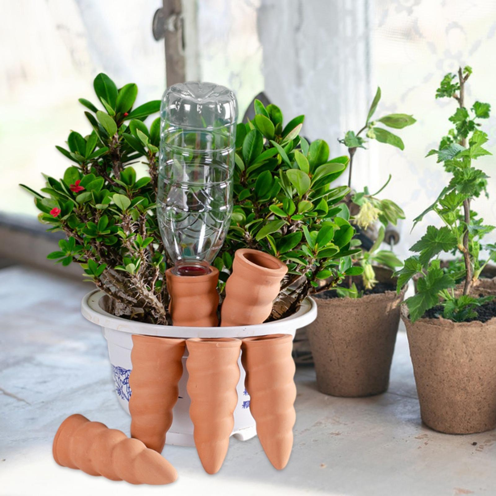 Automatische zelfwatergevende  - Automatic Plant Watering Spikes Drip Kit recensie en prijs